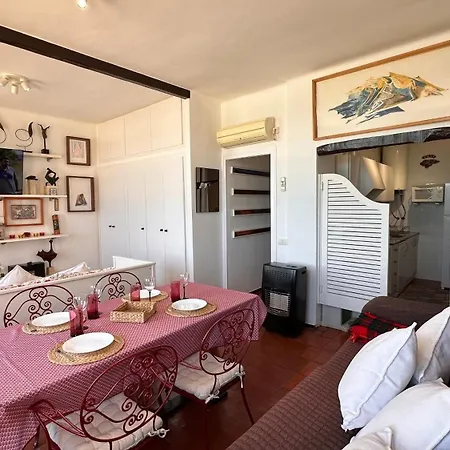 Con Jardin A 11 Metros De La Playa B2 Apartment *