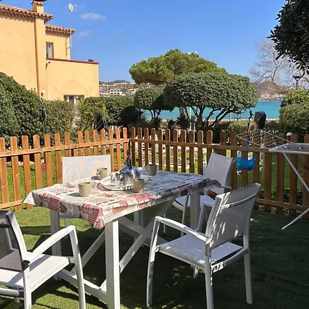 Con Jardin A 11 Metros De La Playa B2 Apartment