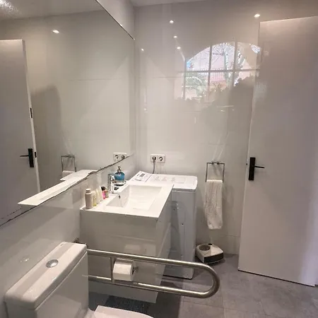 Apartamento Con Jardín A 11 Metros De La Playa B2 *